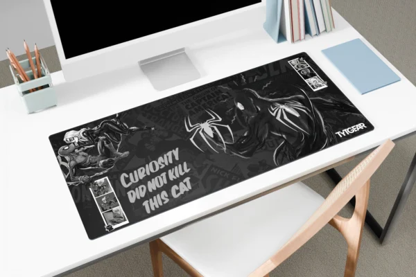 Spider-Man & Black Cat Mousepad
